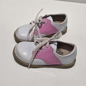 Footmates Kids Pink and White Walking Shoes Sz. 7
